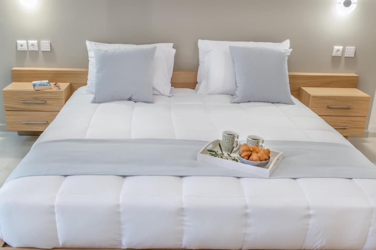 Lilium Luxury Suites Agia Marina المظهر الخارجي الصورة