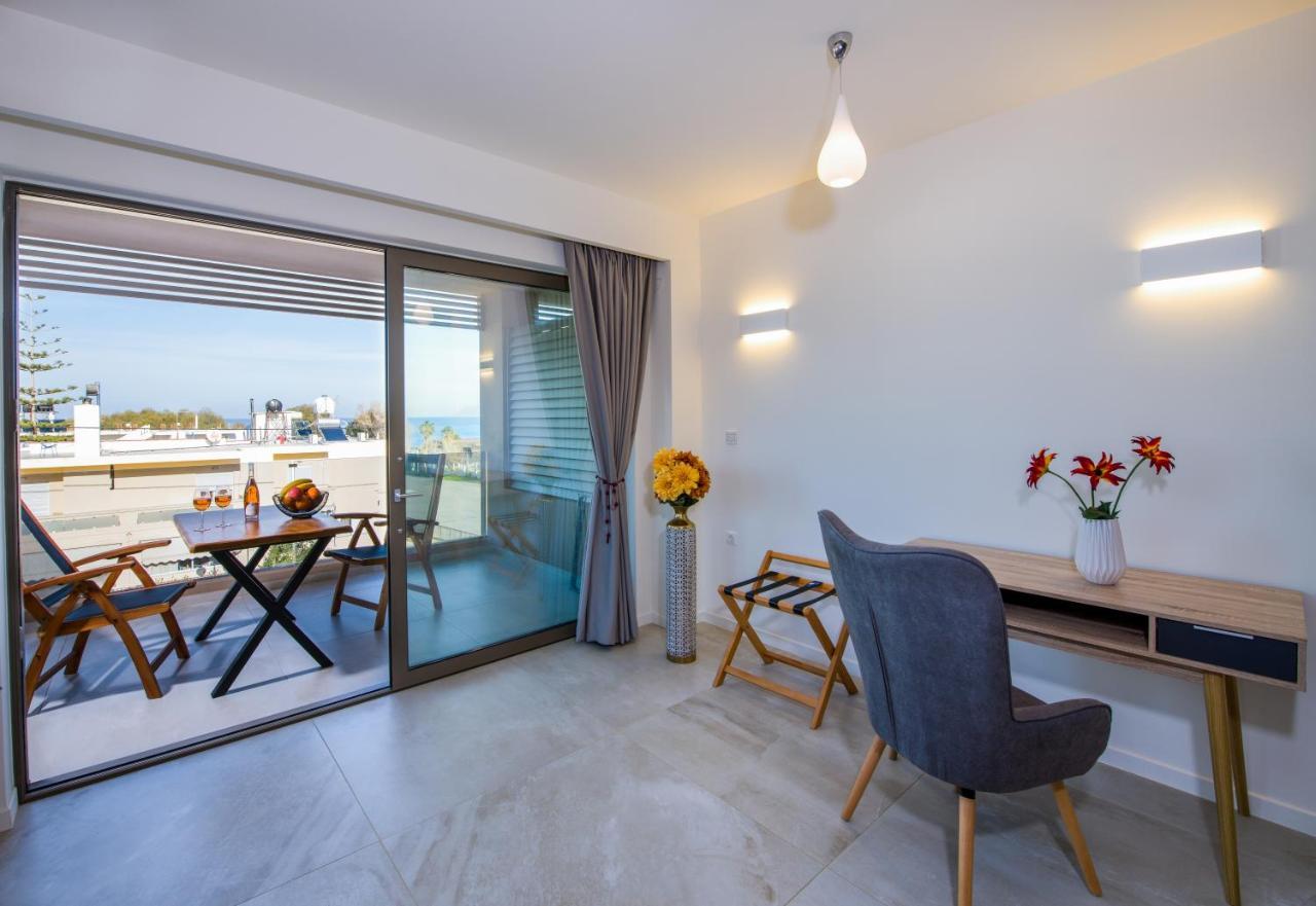 Lilium Luxury Suites Agia Marina المظهر الخارجي الصورة