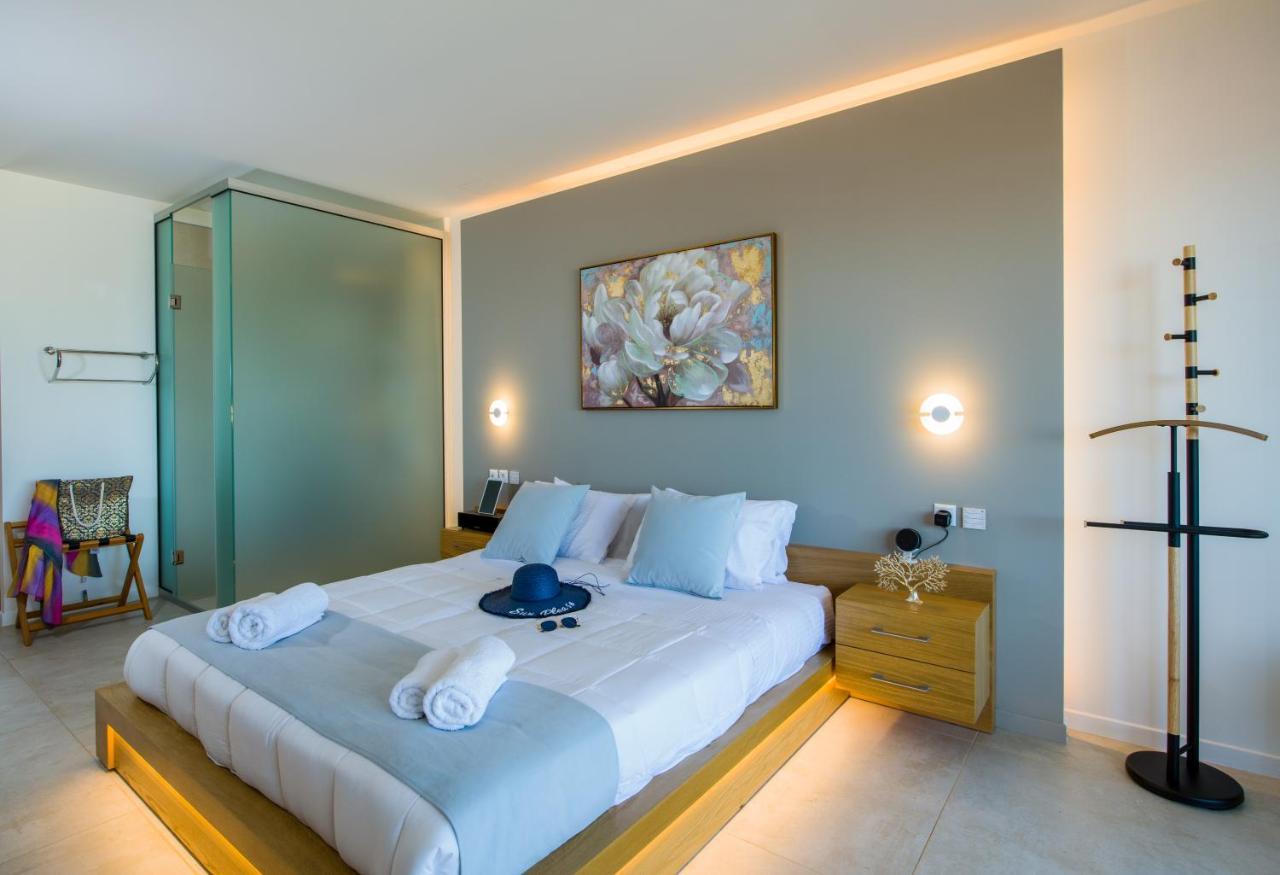 Lilium Luxury Suites Agia Marina المظهر الخارجي الصورة